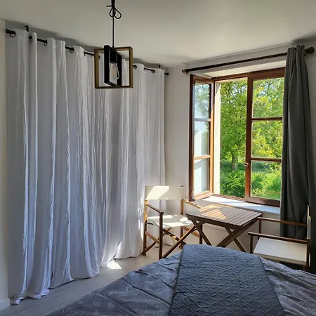 Gasthuis Haras De La Ressee